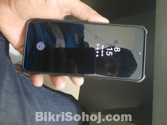 Oppo F15